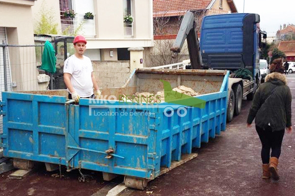 louez une benne à gravats pour évacuer vos déchets de construction en toute simplicité. profitez d'une solution pratique et rapide pour nettoyer votre chantier ou votre maison tout en respectant l'environnement.