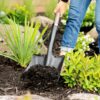 découvrez notre sélection de pelles de qualité, idéales pour tous vos travaux de jardinage, de construction et d'aménagement extérieur. choisissez la pelle qui répond à vos besoins et facilitez vos tâches avec des outils adaptés.