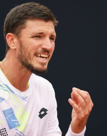 découvrez kovo novak, un artiste talentueux alliant créativité et passion dans ses œuvres. plongez dans un univers unique où chaque création raconte une histoire fascinante. explorez son parcours et ses réalisations.