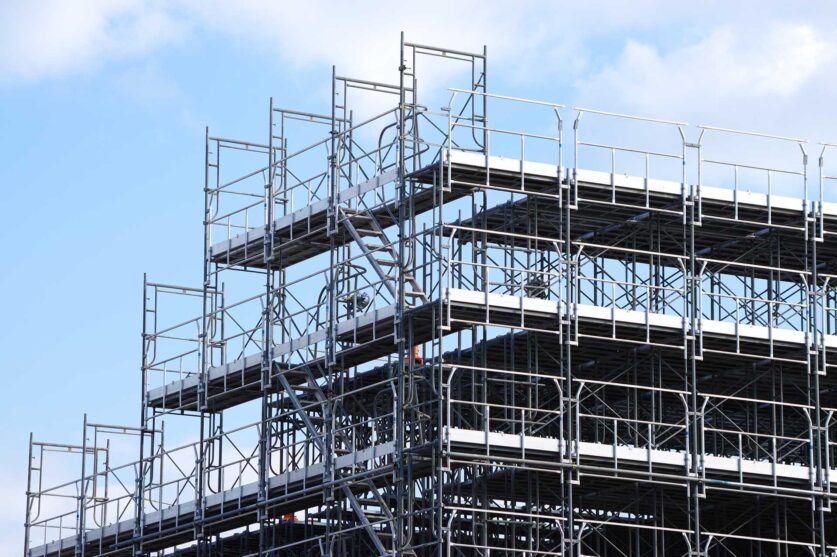 découvrez notre service de location d'échafaudage à toulouse en 2025. solutions adaptées pour professionnels et particuliers, matériel sécurisé et tarifs compétitifs. réservez dès maintenant votre échafaudage !