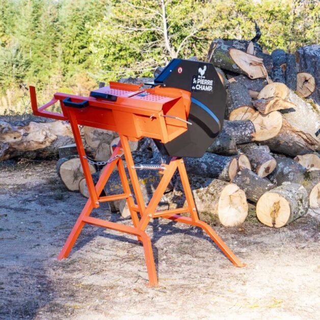 louez une scie à bûche de qualité en 2025 pour tous vos besoins de découpe de bois. service rapide, matériel robuste et tarifs attractifs. réservez dès maintenant votre scie à bûche !