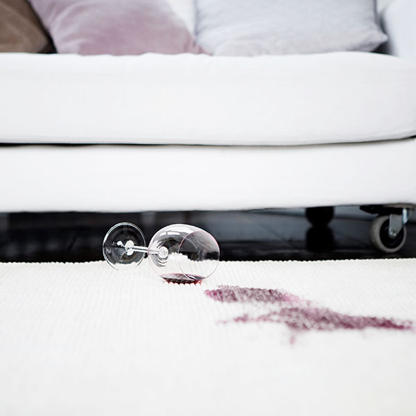 bénéficiez des meilleurs services de nettoyage de tapis à nice en 2025. expertise, efficacité et prix attractifs pour redonner vie à vos moquettes et tapis. devis gratuit !
