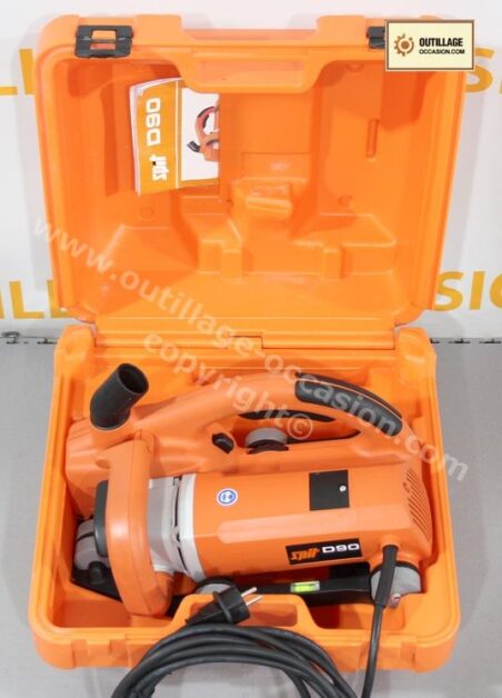 découvrez la rainureuse avec aspirateur intégrée : un outil performant pour réaliser facilement des saignées propres et précises dans vos murs, tout en réduisant la poussière grâce à son système d’aspiration efficace. idéale pour vos travaux d’électricité et de plomberie.