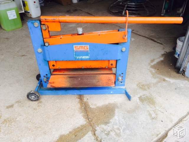 découvrez nos offres de location de matériel à peyrehorade en 2025. louez facilement vos équipements pour vos projets professionnels ou personnels.