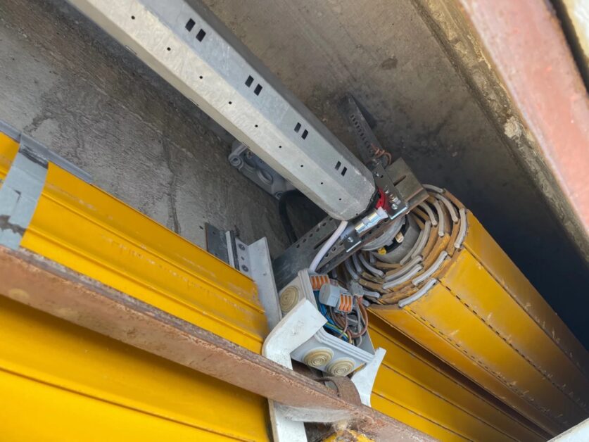 découvrez nos solutions rapides et efficaces pour réparer le moteur de votre volet roulant. profitez d'un service professionnel pour un fonctionnement optimal.