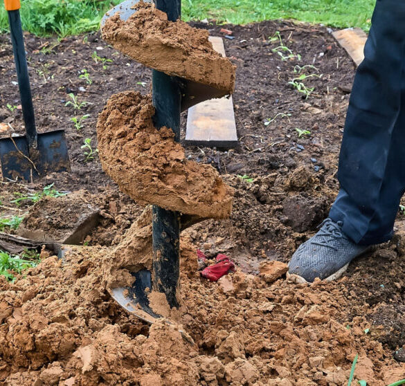 découvrez comment choisir la tarière idéale pour creuser un puits efficacement, avec des conseils sur les types, la taille et l'utilisation adaptée à votre terrain.