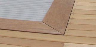 découvrez comment réaliser une margelle de piscine en bois pour un espace extérieur élégant et naturel. guide complet, conseils et astuces pour installer une margelle durable et esthétique autour de votre piscine.