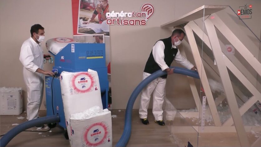 louez une machine souffleur de laine de verre pour une isolation thermique efficace de vos combles et murs. facile d'utilisation, idéale pour vos travaux d'isolation.