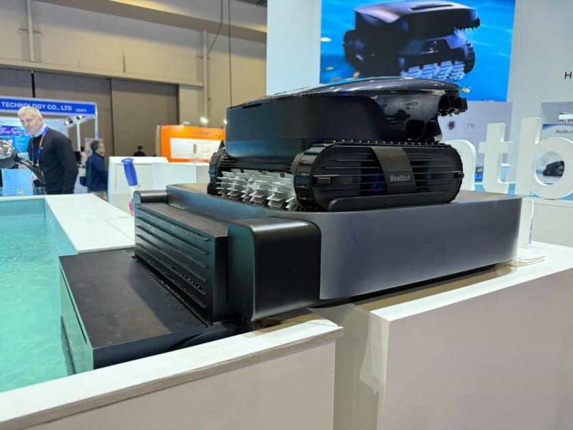 découvrez le robot piscine bidart 2025, l'outil innovant pour un nettoyage efficace et autonome de votre piscine. profitez d'une eau toujours claire et saine avec la meilleure technologie du marché.