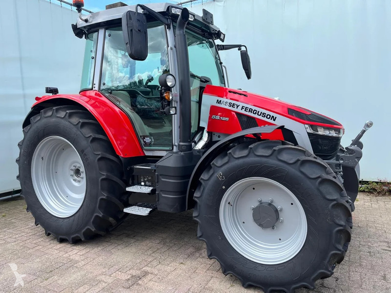 découvrez les tarifs de location de tracteurs pour l'année 2025 et trouvez l'offre adaptée à vos besoins agricoles ou professionnels.