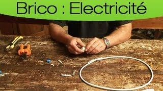 apprenez à tester une antenne tv avec un multimètre pour vérifier sa continuité et son bon fonctionnement facilement et rapidement.