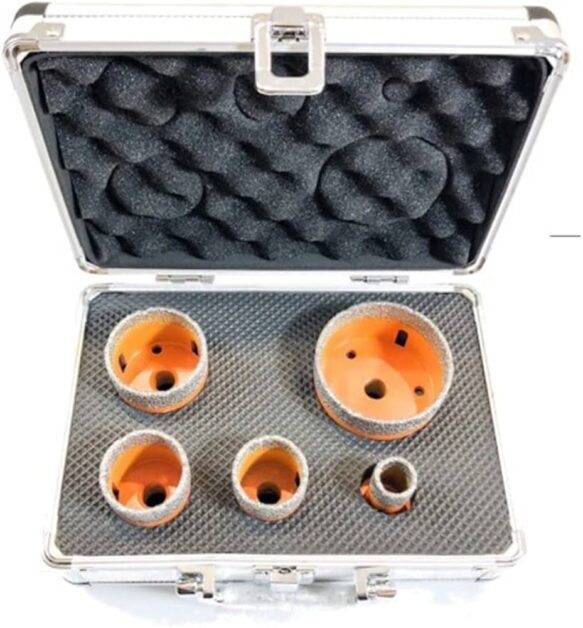 découvrez comment réaliser un trou dans votre carrelage sans utiliser de scie grâce à nos astuces simples et efficaces, idéales pour vos travaux de rénovation.